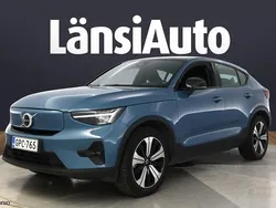 Käytetty 2022 Volvo EC40 Plus Katumaasturi | 30 860 € (Hieman kallis)