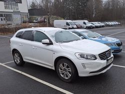 Käytetty 2015 Volvo XC60 Business Edition Katumaasturi | 18 900 € (Perustarjous)