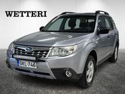 Hopea Käytetty 2012 Subaru Forester Katumaasturi | 13 500 € (Hieman kallis)