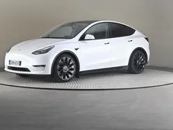 Käytetty 2022 Tesla Model Y Performance Katumaasturi | 33 500 € (Hyvä tarjous)