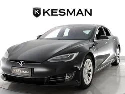 Käytetty 2018 Tesla Model S Sedan | 46 600 €
