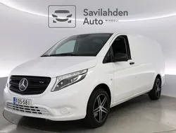 Valkoinen Käytetty 2021 Mercedes Vito Tila-auto | 39 790 € (Hyvä tarjous)