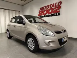 Met. hopea Käytetty 2012 Hyundai i20 Viistoperä | 4 200 € (Perustarjous)