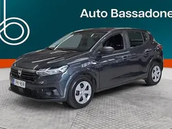 Käytetty 2022 Dacia Sandero Essentiel Viistoperä | 11 580 € (Perustarjous)