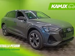 Hopea / harmaa Käytetty 2022 Audi e-tron S-Line Katumaasturi | 40 800 € (Perustarjous)