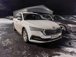 Käytetty 2020 Skoda Octavia Ambition Farmari | 23 500 € (Perustarjous)