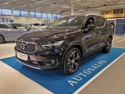 Musta Käytetty 2021 Volvo XC40 Business Edition Katumaasturi | 33 900 € (Perustarjous)