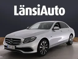 Harmaa Käytetty 2020 Mercedes E300 Edition 1 Sedan | 31 700 € (Hyvä tarjous)