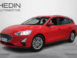 Punainen Käytetty 2018 Ford Focus Titanium Farmari | 12 890 € (Perustarjous)