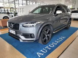 Harmaa Käytetty 2019 Volvo XC90 R-Design Katumaasturi | 37 900 € (Perustarjous)