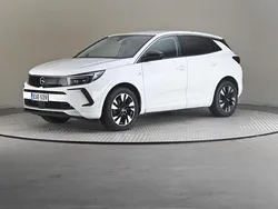 Käytetty 2022 Opel Grandland X Innovation Katumaasturi | 17 900 € (Perustarjous)