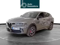 Harmaa Käytetty 2023 Alfa Romeo Tonale Edizione Speciale Katumaasturi | 31 880 € (Perustarjous)
