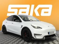 Käytetty 2022 Tesla Model Y Performance Katumaasturi | 39 680 € (Perustarjous)