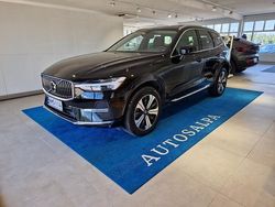 Käytetty 2023 Volvo XC60 Performance Katumaasturi | 50 900 € (Perustarjous)
