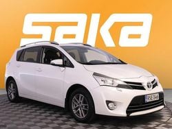 Käytetty 2015 Toyota Verso Active Tila-auto | 16 990 € (Perustarjous)