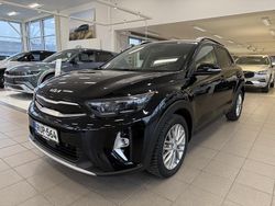 Musta Käytetty 2022 Kia Stonic Katumaasturi | 21 890 € (Hieman kallis)