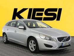 Käytetty 2013 Volvo V60 Performance Farmari | 16 990 € (Perustarjous)