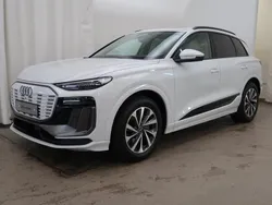 Valkoinen Uusi 2024 Audi Q6 e-tron Design Katumaasturi | 91 810 €