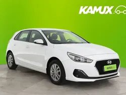 Valkoinen Käytetty 2019 Hyundai i30 Comfort Sedan | 13 760 € (Hyvä tarjous)