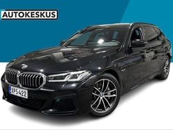 Musta Käytetty 2022 BMW 530e M Sport Farmari | 32 390 € (Perustarjous)