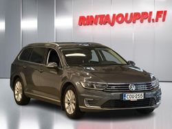 Käytetty 2017 VW Passat GTE Farmari | 13 780 € (Perustarjous)