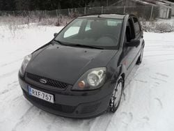 Käytetty 2006 Ford Fiesta Ambiente | 3 200 €