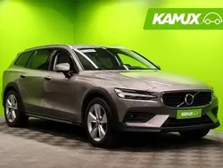 Käytetty 2019 Volvo V60 CC Momentum Farmari | 24 790 € (Supertarjous)