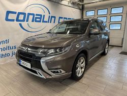 Käytetty 2021 Mitsubishi Outlander P-HEV Active Katumaasturi | 20 890 € (Hieman kallis)