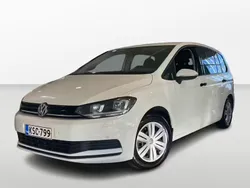 Valkoinen Käytetty 2016 VW Touran Trendline Tila-auto | 16 990 € (Perustarjous)