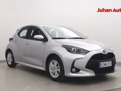 Hopea Käytetty 2023 Toyota Yaris Active Viistoperä | 21 290 € (Perustarjous)