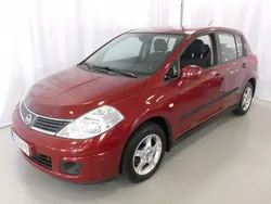 Punainen Käytetty 2008 Nissan Tiida Acenta Viistoperä | 4 950 €