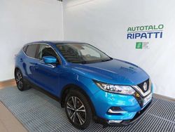 Punainen Käytetty 2019 Nissan Qashqai N-Connecta Katumaasturi | 14 990 € (Supertarjous)