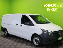 Valkoinen Käytetty 2020 Mercedes Vito Tila-auto | 27 800 € (Hyvä tarjous)