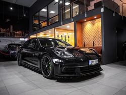 Musta Käytetty 2018 Porsche Panamera 4 Sport Turismo Sedan | 45 740 € (Perustarjous)