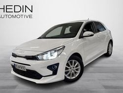 Valkoinen Käytetty 2022 Kia Rio EX Viistoperä | 17 900 €