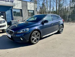 Käytetty 2014 Volvo V40 CC Summum Farmari | 17 800 €