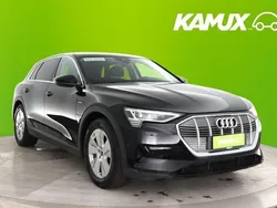 Musta Käytetty 2023 Audi e-tron Basis Katumaasturi | 32 900 € (Hyvä tarjous)