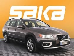 Käytetty 2008 Volvo XC70 Summum Katumaasturi | 10 900 € (Supertarjous)
