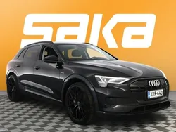 Käytetty 2020 Audi e-tron Katumaasturi | 34 800 € (Perustarjous)