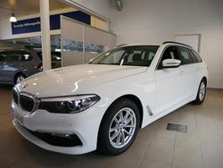 Valkoinen Käytetty 2019 BMW 520 Farmari | 23 900 € (Perustarjous)