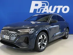Sininen Käytetty 2023 Audi Q8 e-tron Advanced Katumaasturi | 56 800 € (Hyvä tarjous)