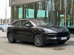 Met. musta Käytetty 2020 Porsche Cayenne Sport Katumaasturi | 68 790 €