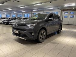 Käytetty 2016 Toyota RAV4 Hybrid Premium Katumaasturi | 21 490 € (Perustarjous)