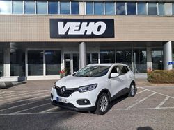 Valkoinen Käytetty 2020 Renault Kadjar Zen Katumaasturi | 17 500 € (Perustarjous)