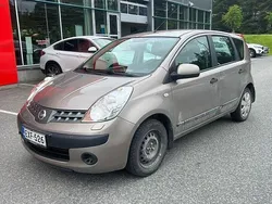 Ruskea Käytetty 2007 Nissan Note Acenta Tila-auto | 2 490 €