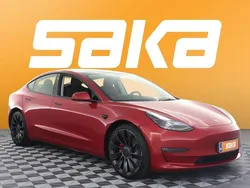 Käytetty 2022 Tesla Model 3 Performance Sedan | 30 600 € (Hyvä tarjous)