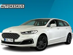 Valkoinen Käytetty 2019 Ford Mondeo Vignale Farmari | 19 590 € (Perustarjous)