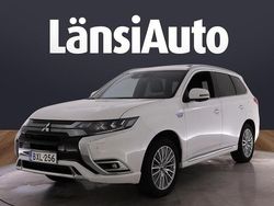 Käytetty 2019 Mitsubishi Outlander P-HEV Instyle Katumaasturi | 18 390 € (Hyvä tarjous)