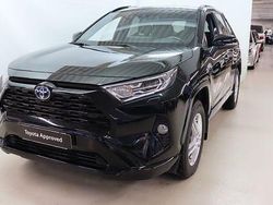 Musta Käytetty 2021 Toyota RAV4 Edition Katumaasturi | 34 900 € (Hieman kallis)