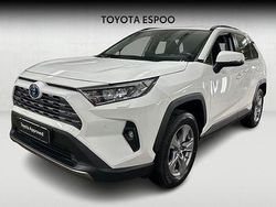 Valkoinen Käytetty 2024 Toyota RAV4 Edition Katumaasturi | 39 990 € (Hyvä tarjous)